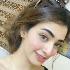 Meet your Posher, Sayen